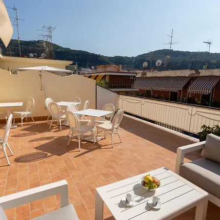 Tofani - Luminoso Con Terrazzo Panoramico Apartmán *