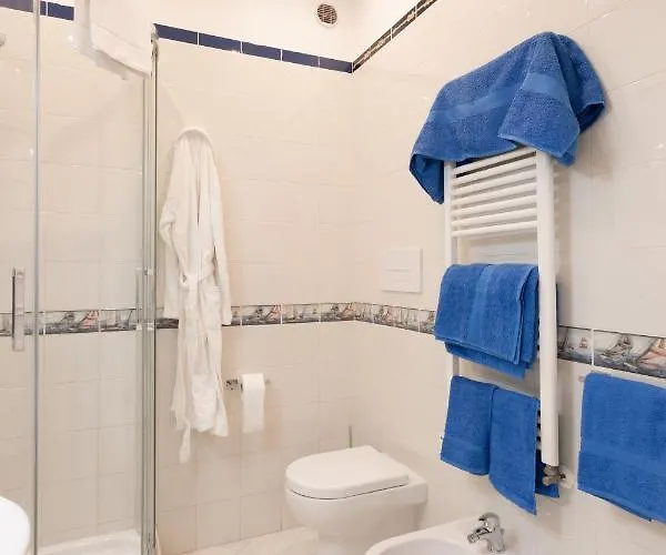 Tofani - Luminoso Con Terrazzo Panoramico *