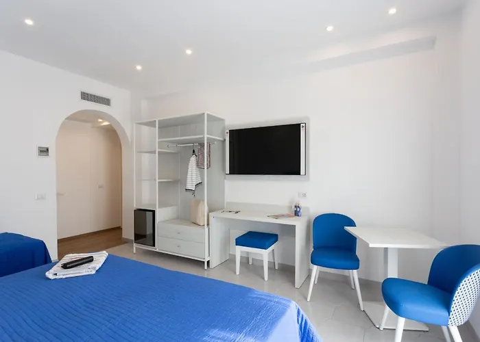 Tofani - Luminoso Con Terrazzo Panoramico Sorrento