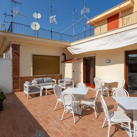 Tofani - Luminoso Con Terrazzo Panoramico